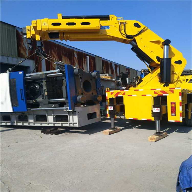 崇州 大吨位折臂吊出租费用解析：一小时租赁多少钱